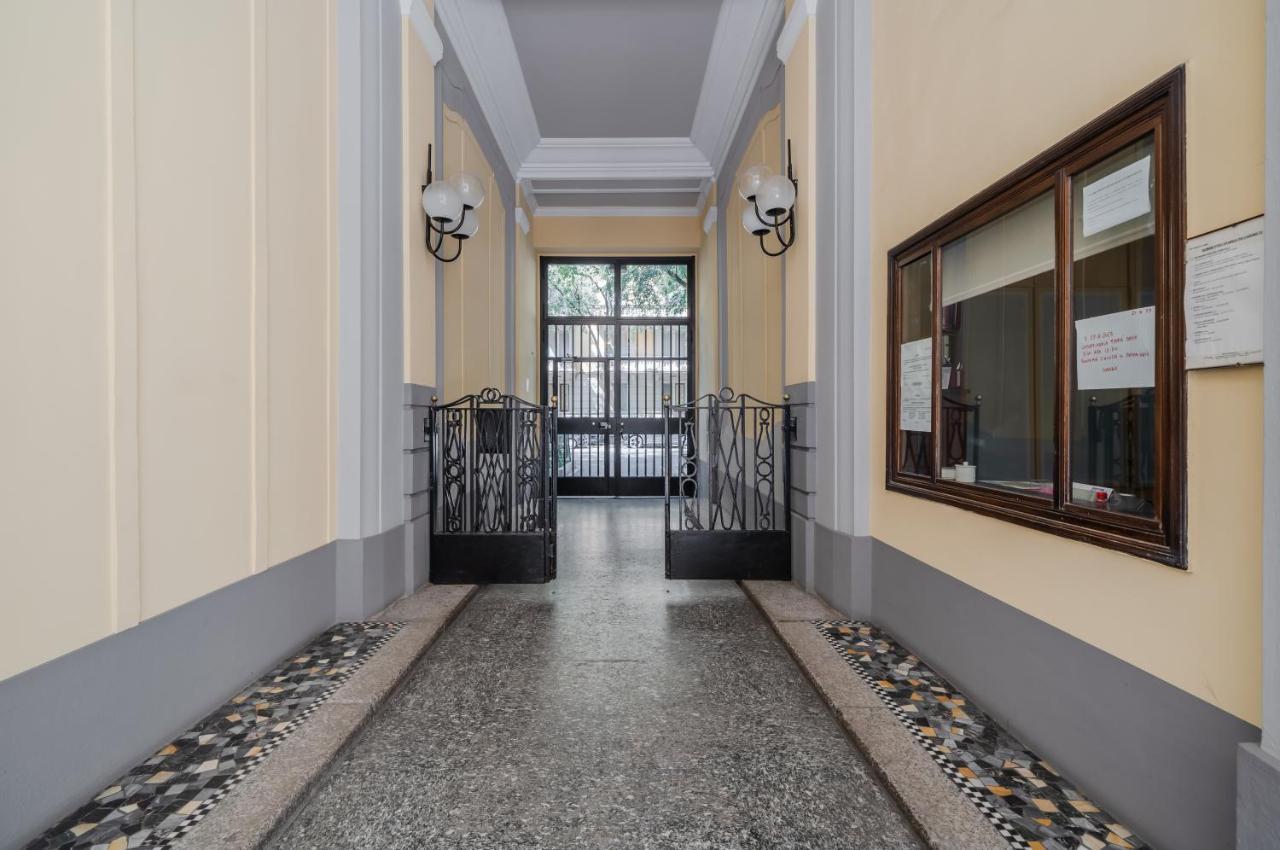 Lovely Apartment In Milano-Porta Romana W/ Balcony Екстериор снимка